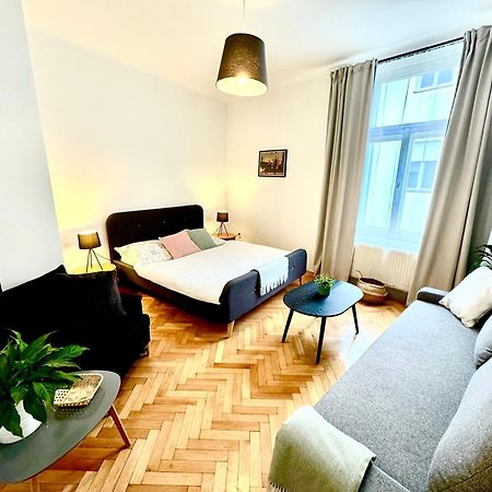 Apartments By Jacob 프라하 외부 사진